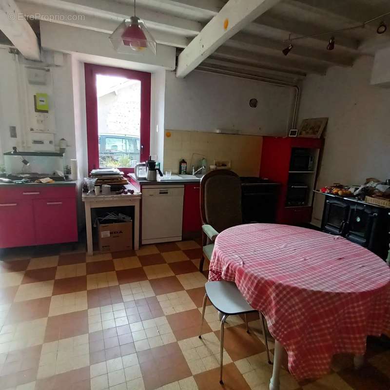 Appartement à SALLES-ADOUR