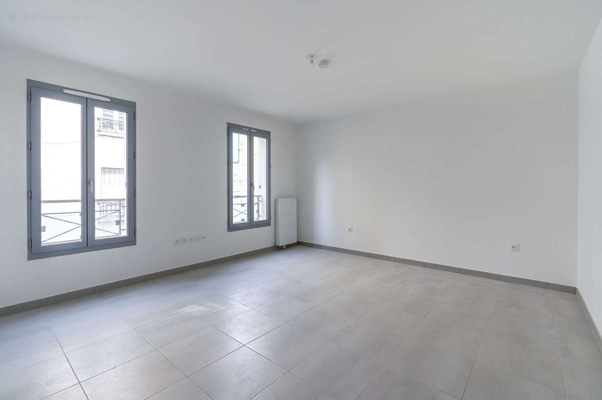 Appartement à VERRIERES-LE-BUISSON