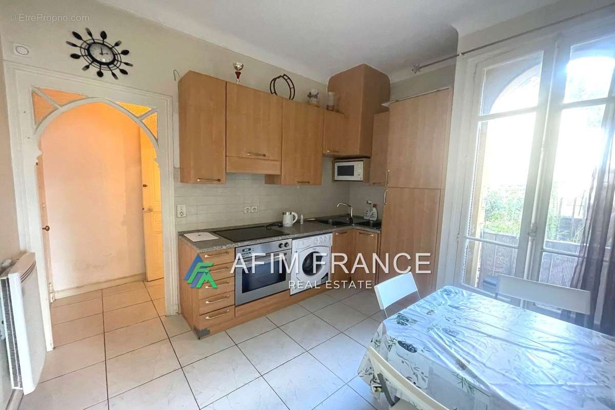 Appartement à BEAUSOLEIL