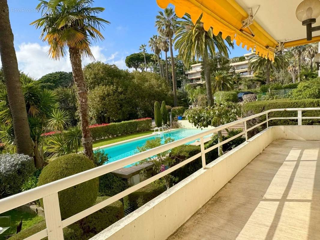 Appartement à CANNES