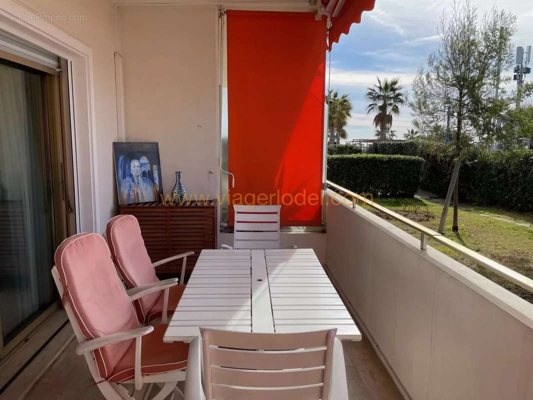 Appartement à VILLENEUVE-LOUBET