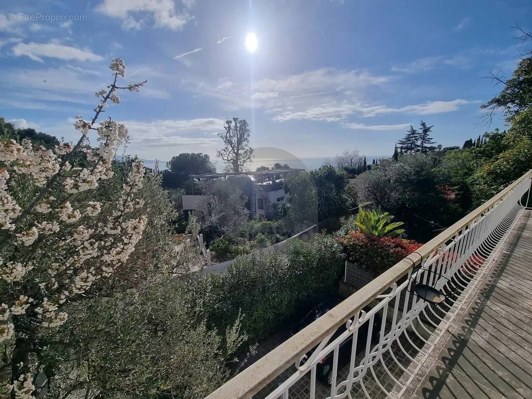 Maison à ROQUEBRUNE-CAP-MARTIN