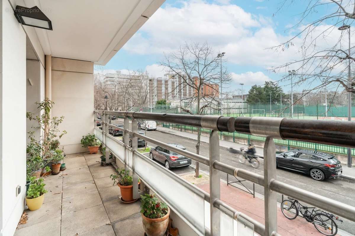 Appartement à LEVALLOIS-PERRET