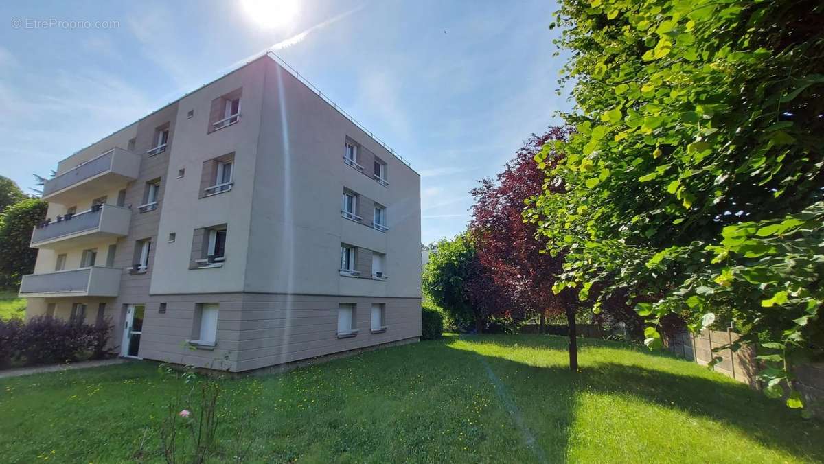 Appartement à LE RAINCY