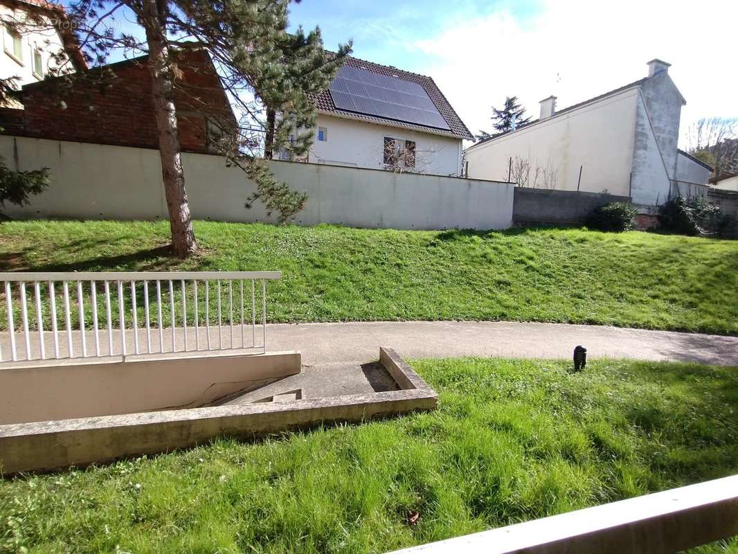 Appartement à LE RAINCY