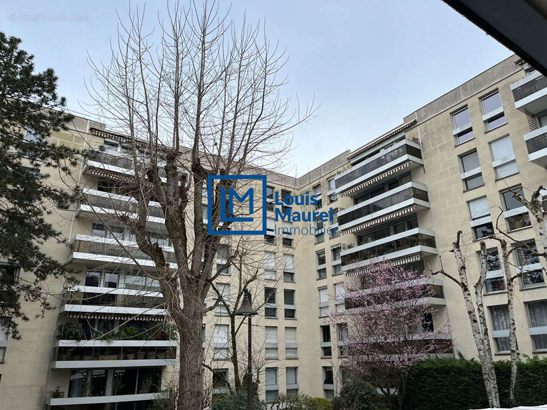 Appartement à LE CHESNAY