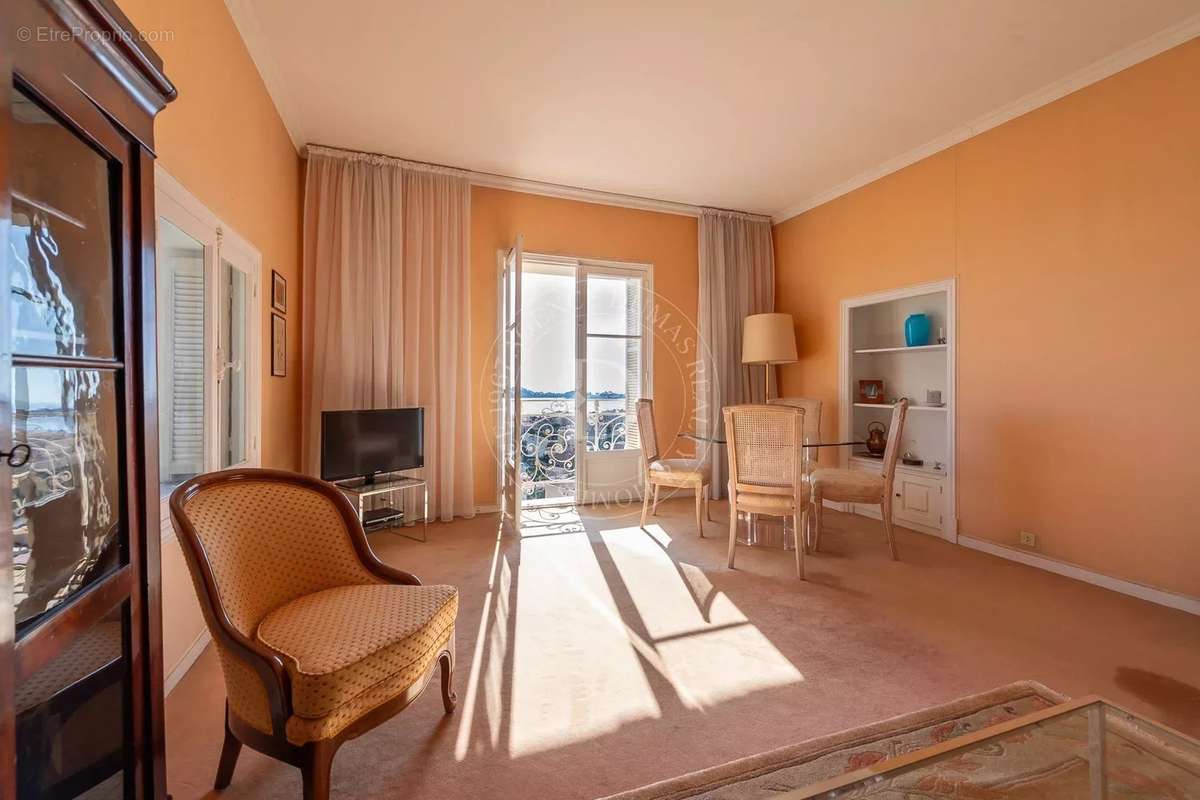 Appartement à BEAULIEU-SUR-MER