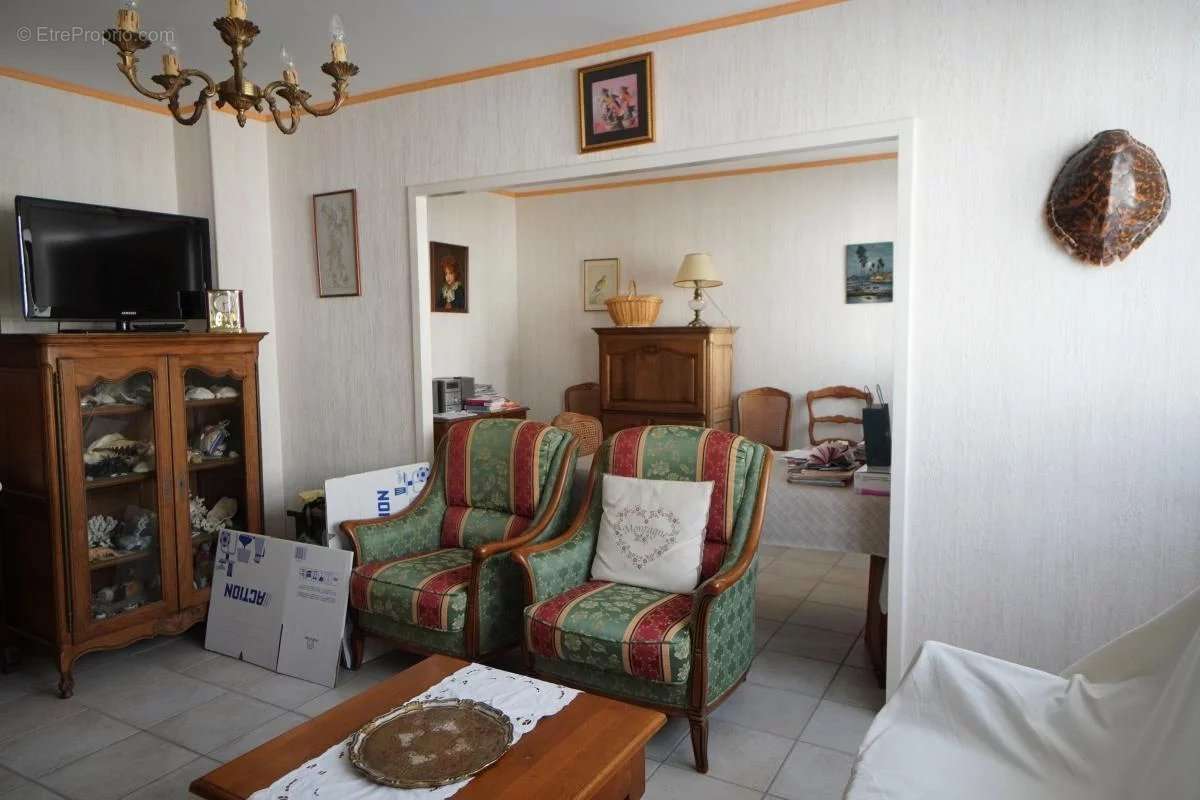 Appartement à CHENOVE