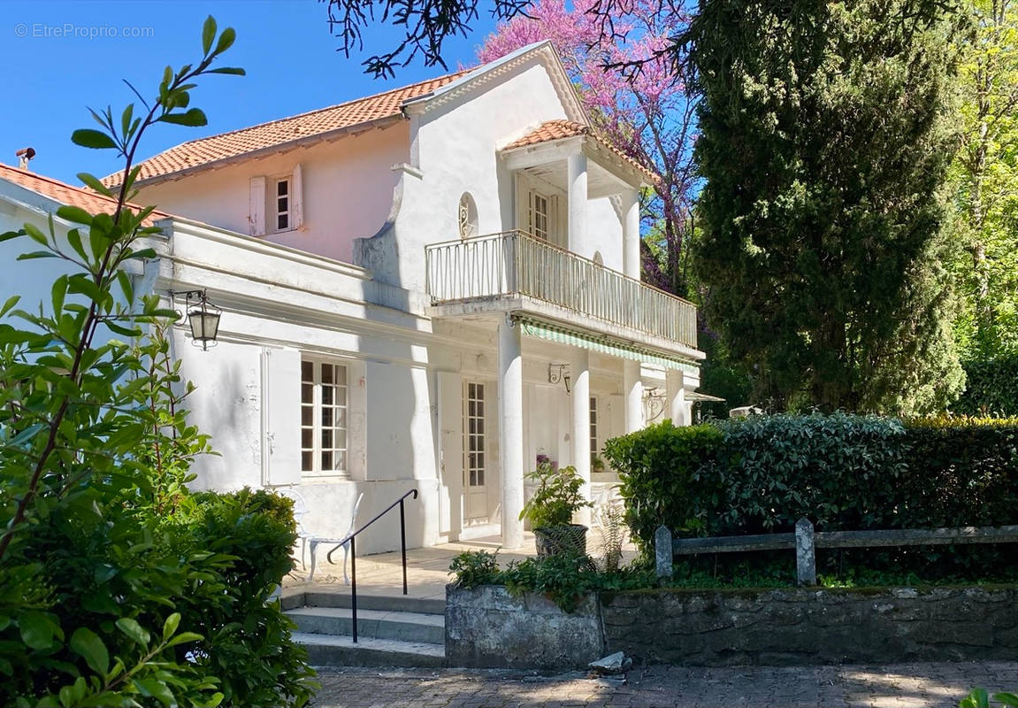 Maison à LATRESNE