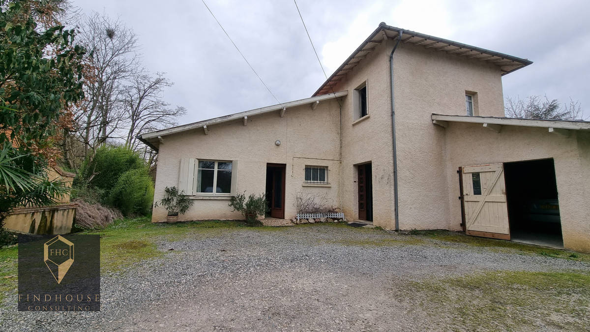 Maison à L&#039;ISLE-EN-DODON