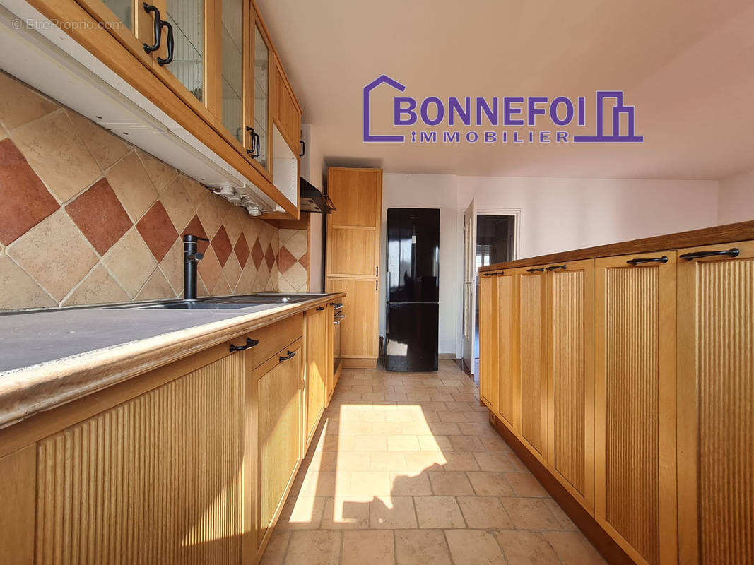 Appartement à CHAMPIGNY-SUR-MARNE