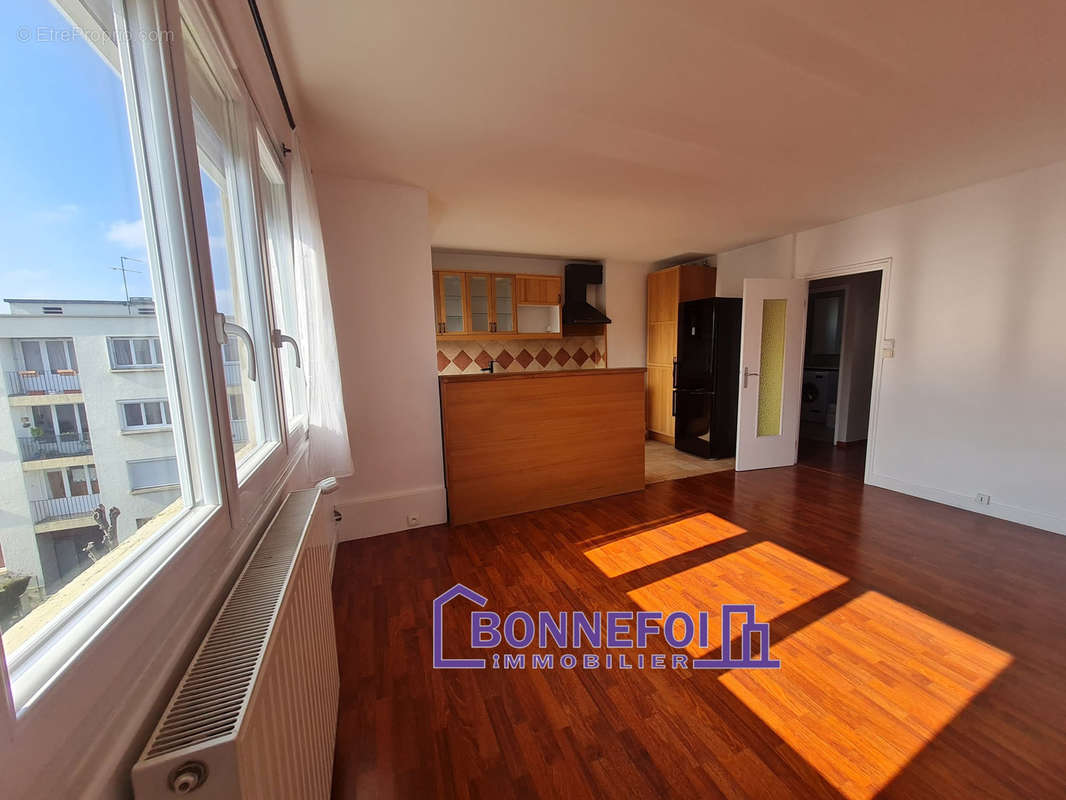 Appartement à CHAMPIGNY-SUR-MARNE