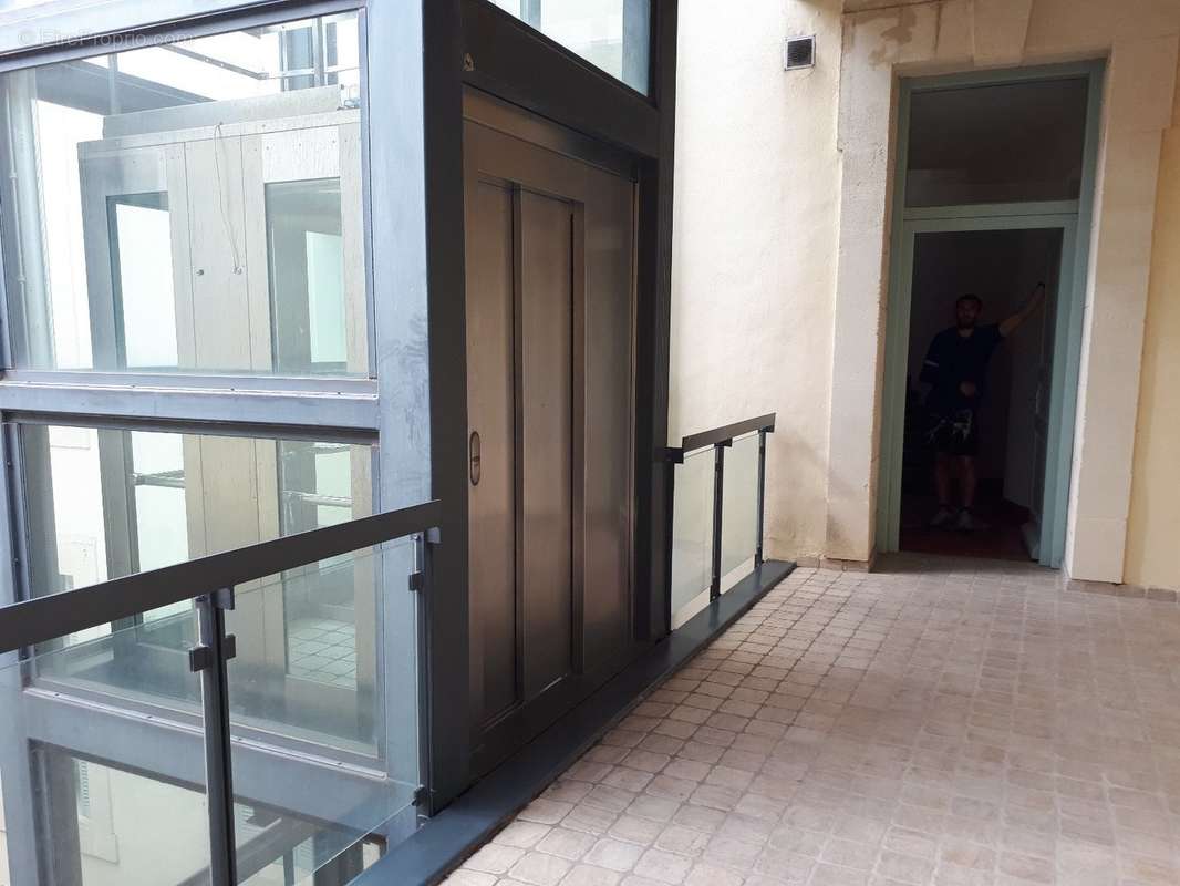 Appartement à BEZIERS