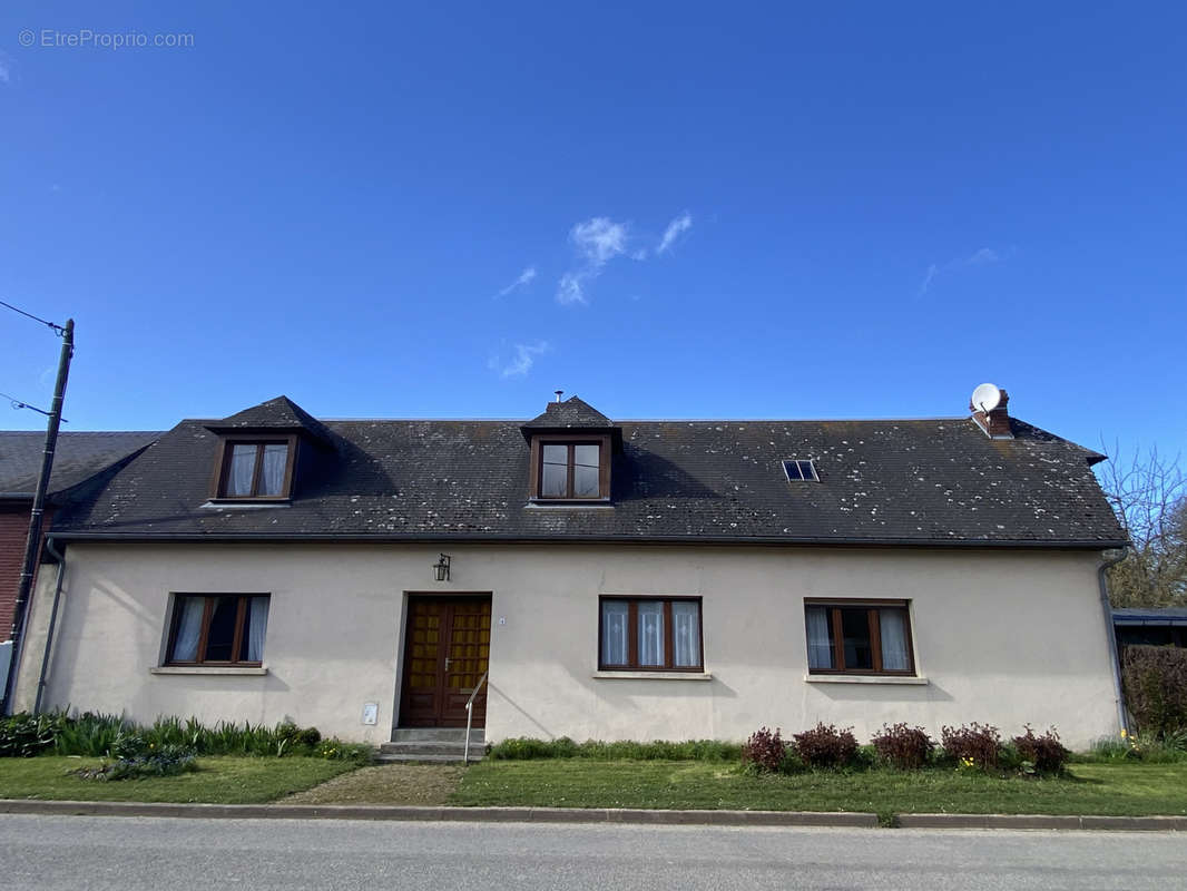 Maison à POIX-DE-PICARDIE