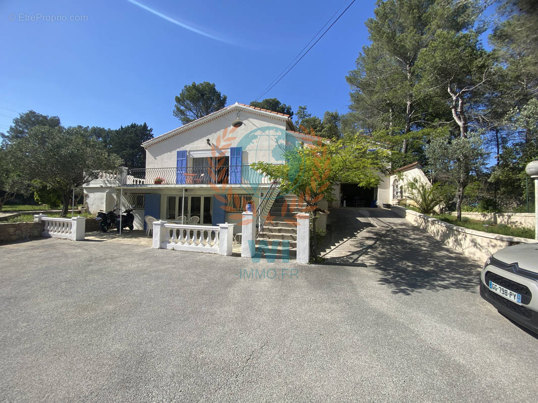 Maison à TRANS-EN-PROVENCE