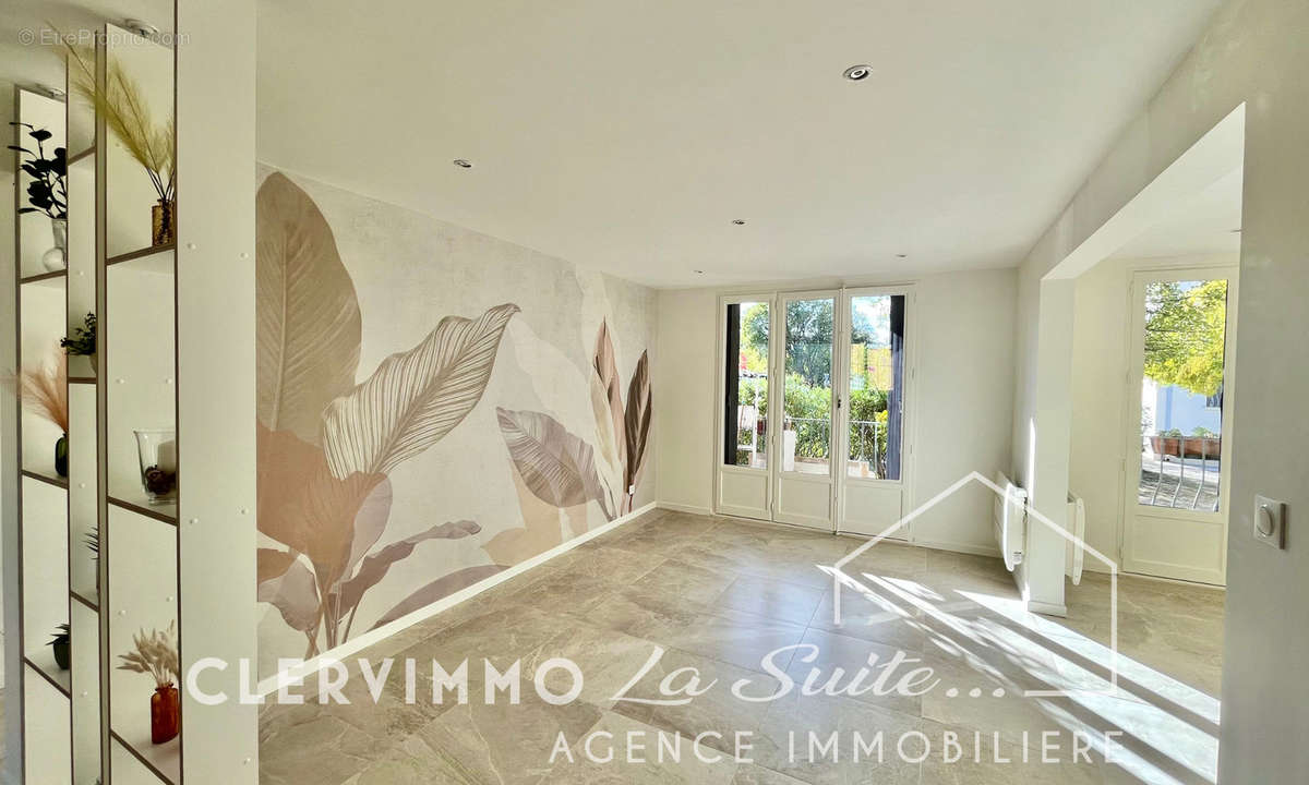 Appartement à AUBAGNE