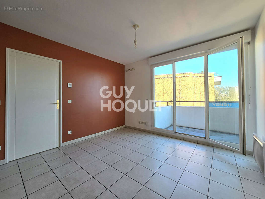 Appartement à RILLIEUX-LA-PAPE