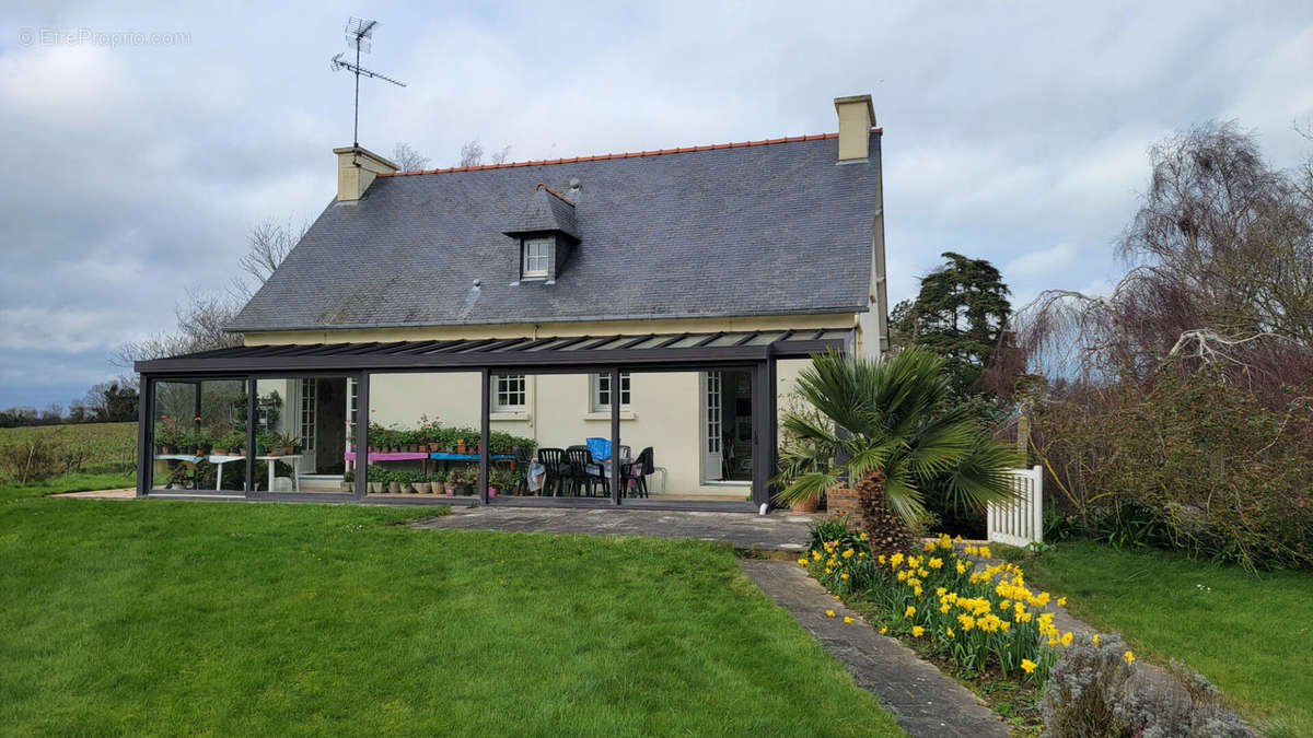 Maison à ETABLES-SUR-MER