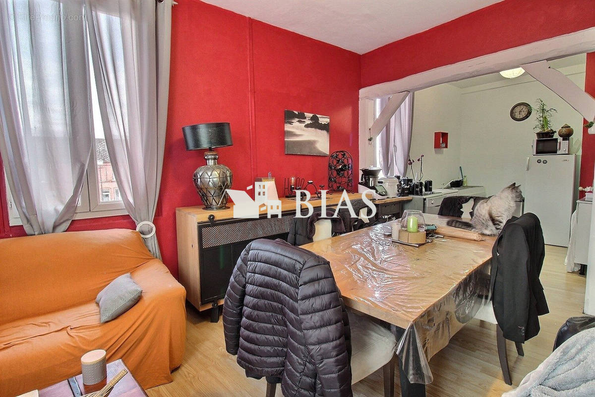 Appartement à SAINT-GEORGES-DU-VIEVRE