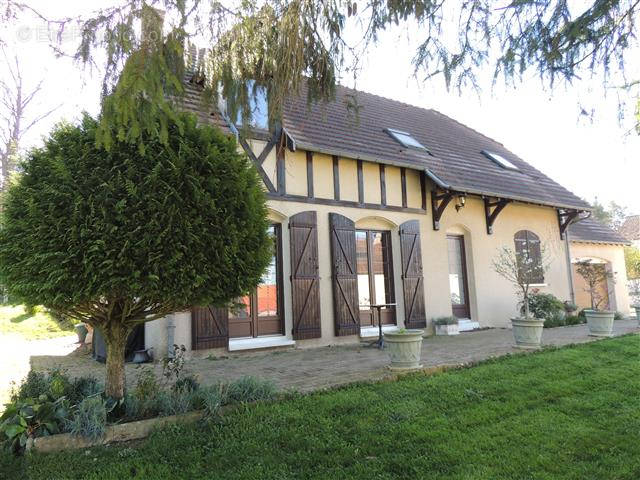 Maison à SAACY-SUR-MARNE