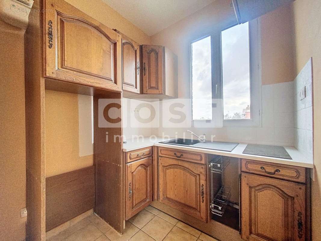 Appartement à COLOMBES