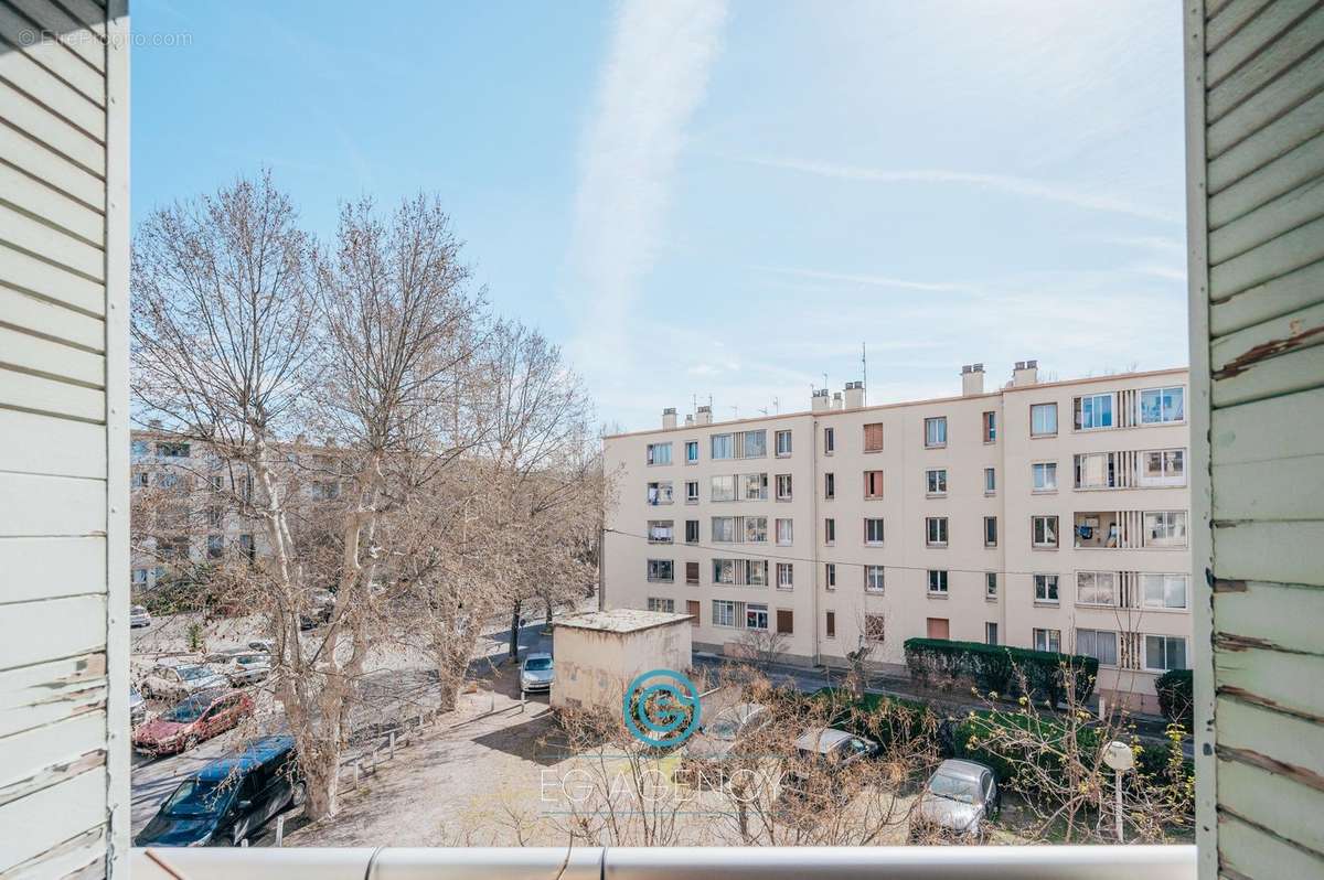 Appartement à MARSEILLE-9E