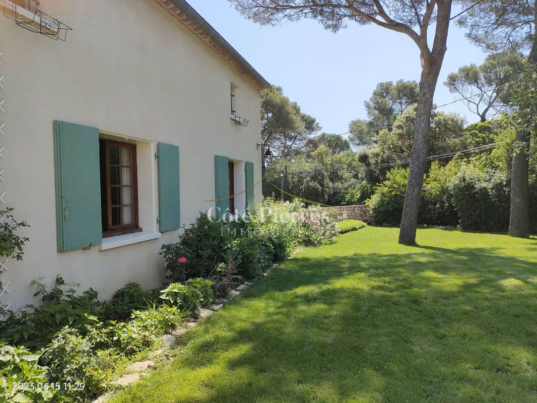 Maison à NIMES