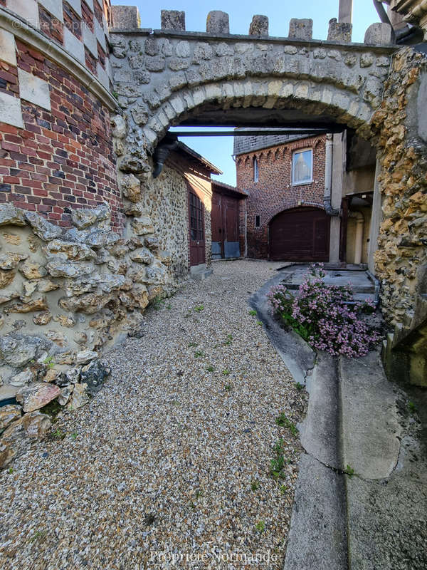 Maison à BERNAY