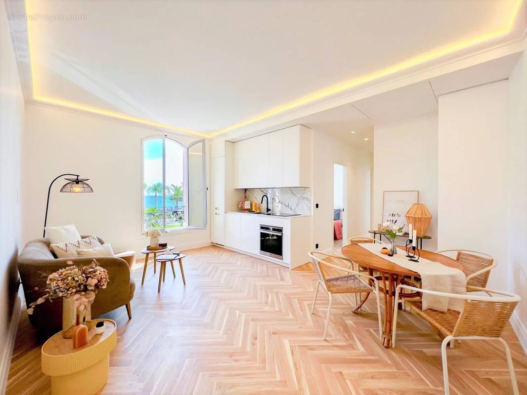 Appartement à NICE