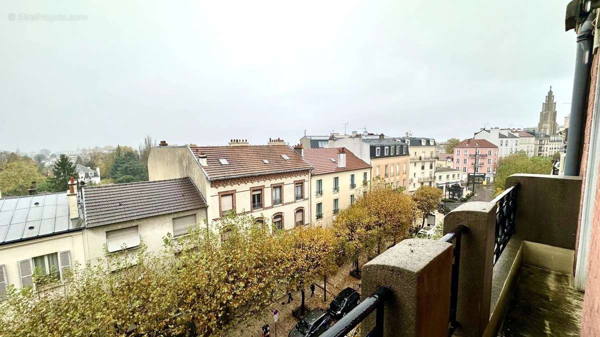 Appartement à LE RAINCY