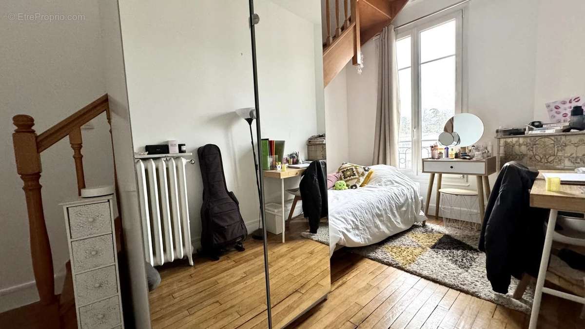 Appartement à LE RAINCY