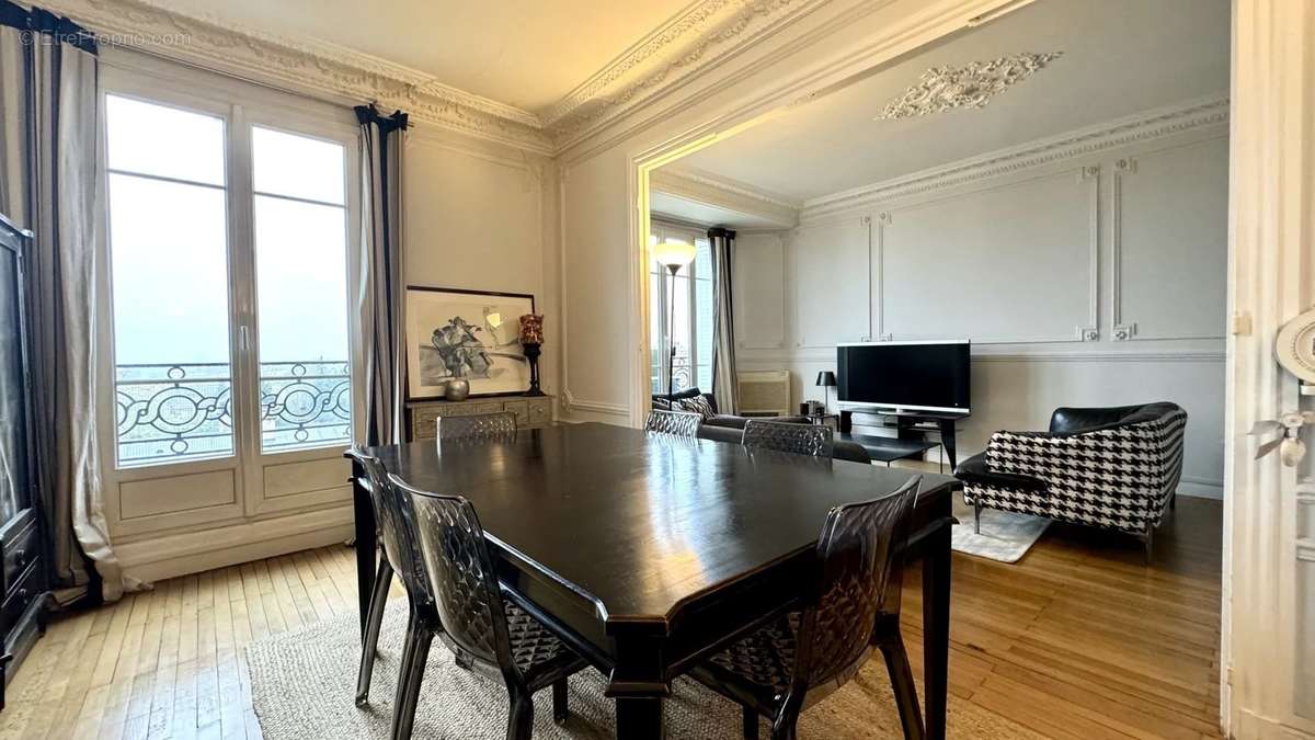 Appartement à LE RAINCY