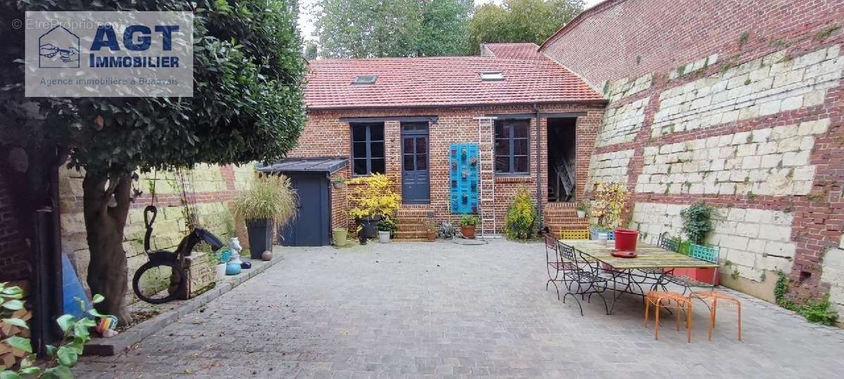 Maison à BEAUVAIS