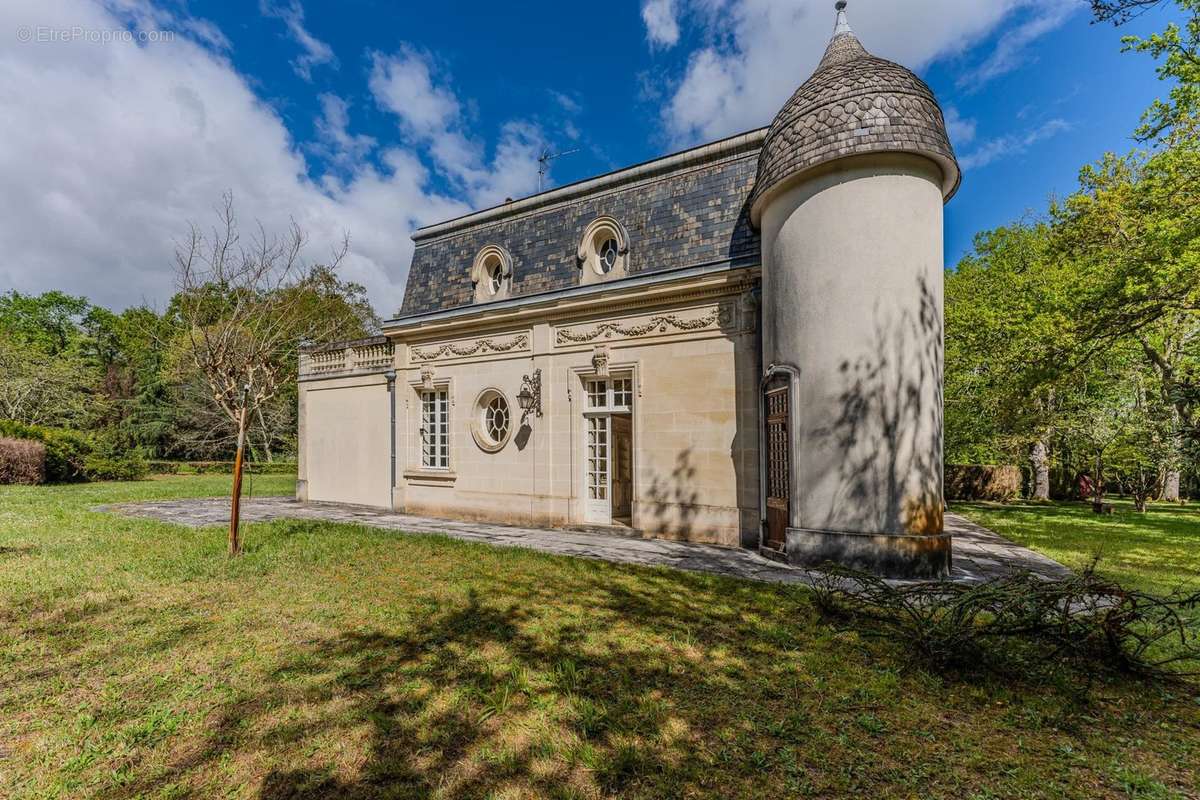 Maison à BORDEAUX