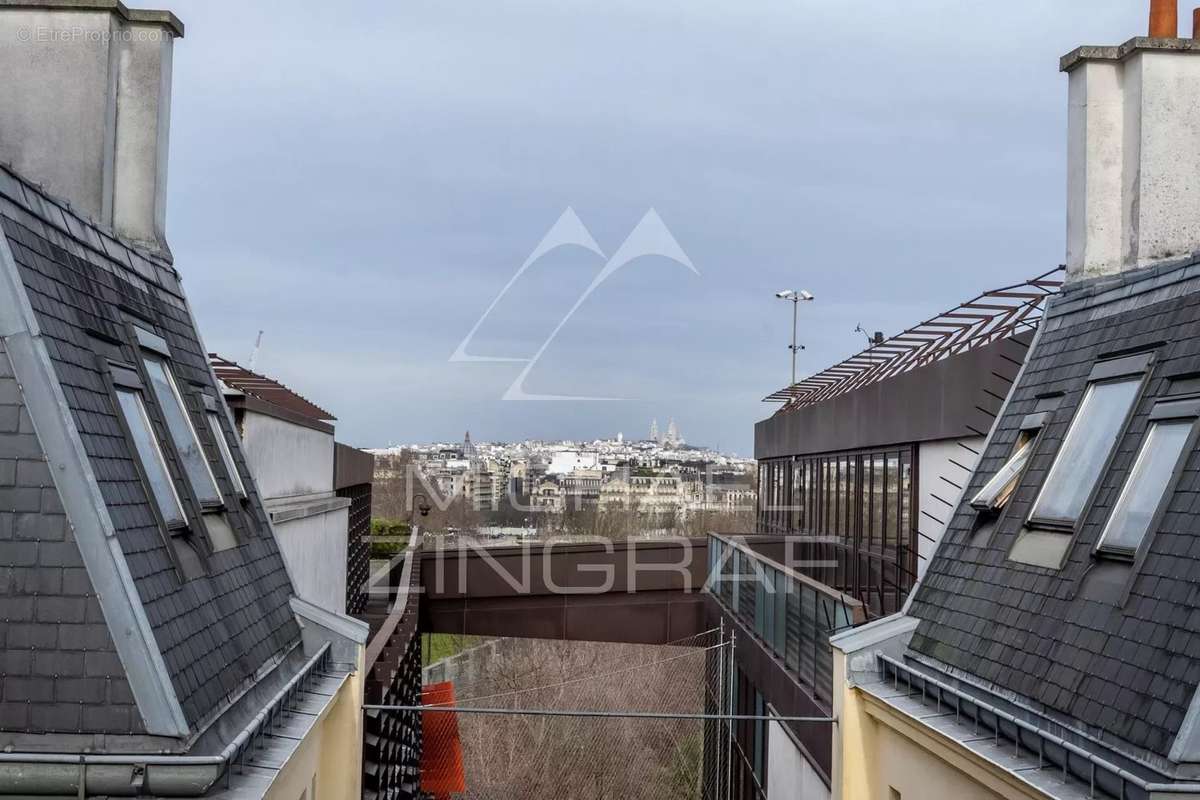 Appartement à PARIS-7E