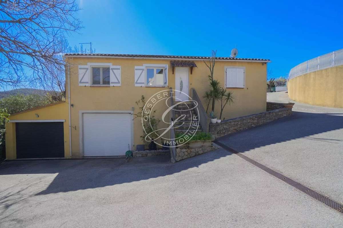 Maison à SAINTE-MAXIME