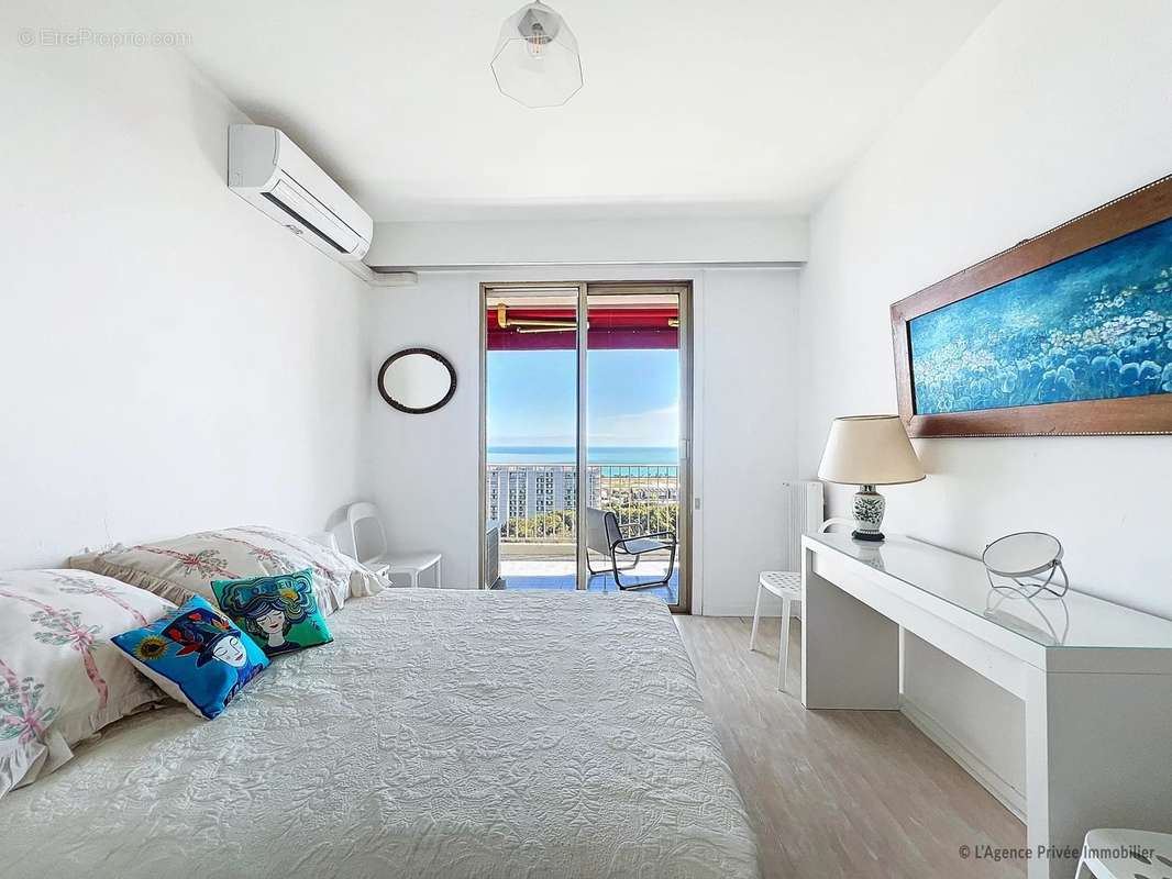 Appartement à CAGNES-SUR-MER