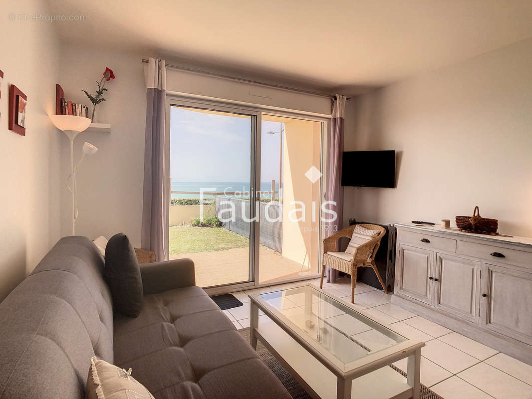 Appartement à BARNEVILLE-CARTERET