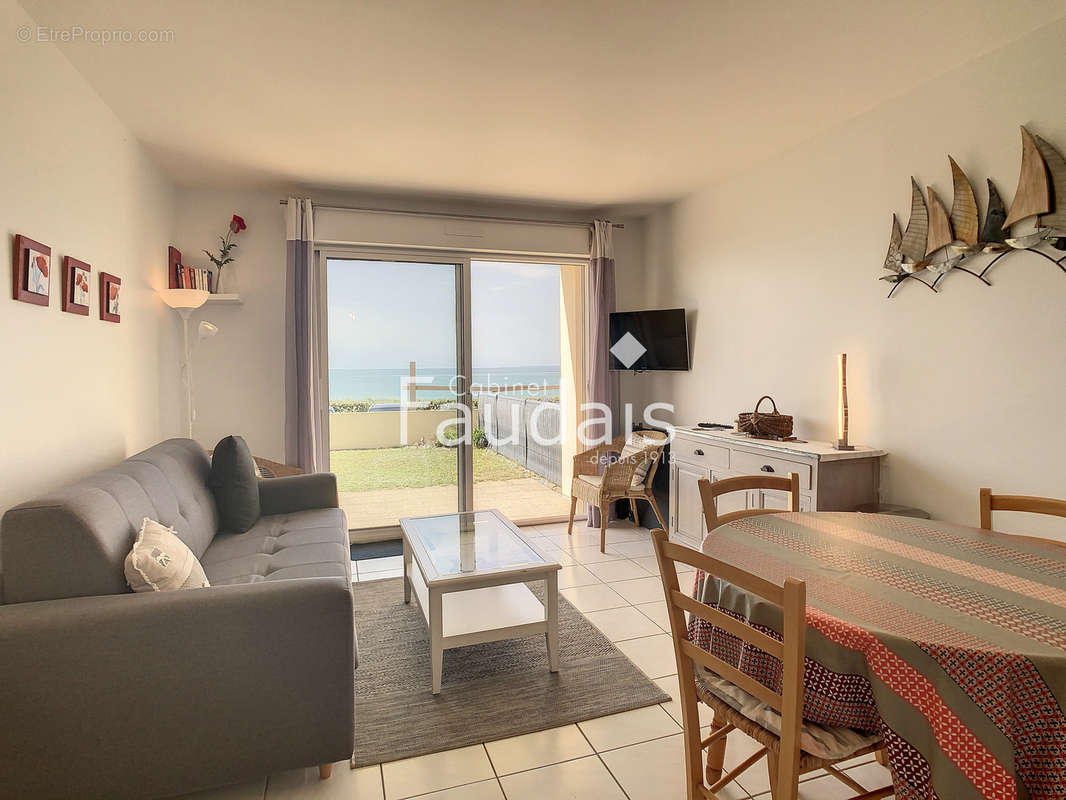 Appartement à BARNEVILLE-CARTERET