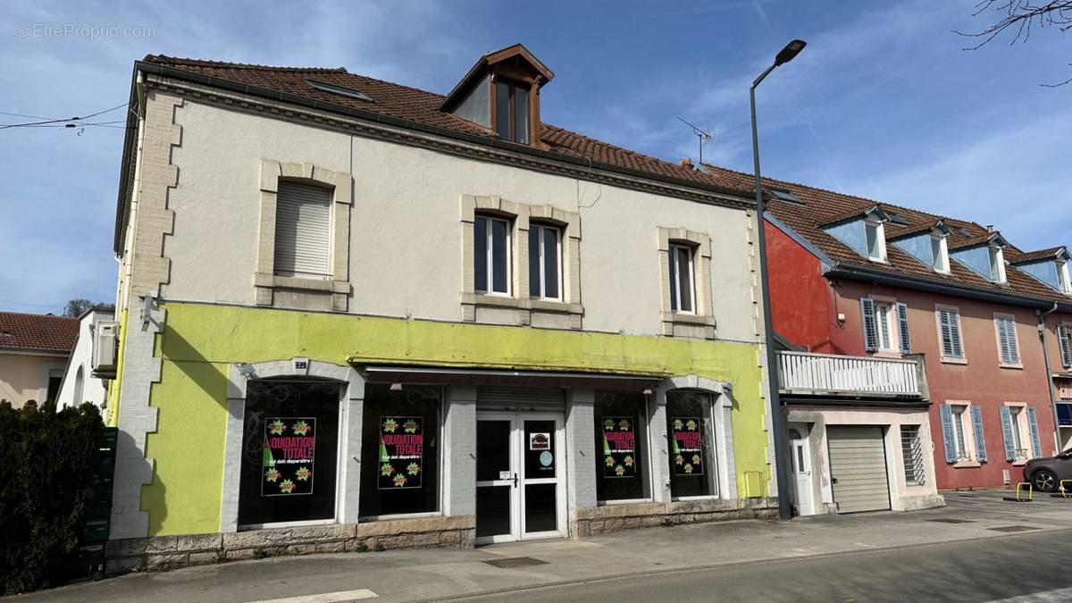 Appartement à SAINTE-SUZANNE