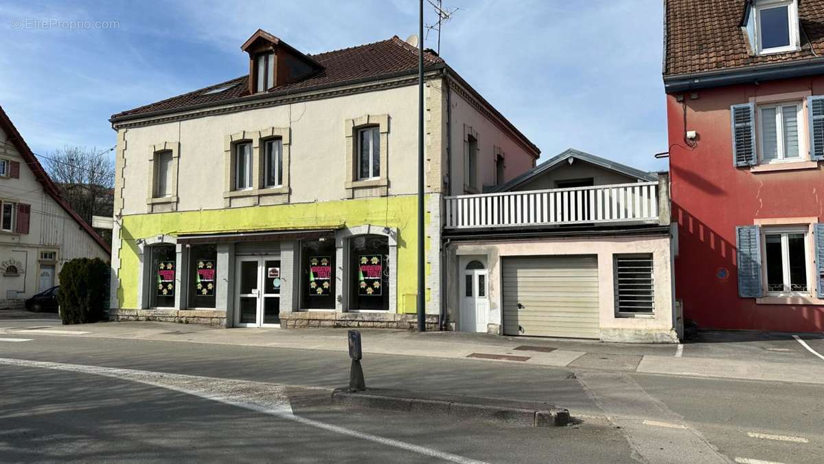 Appartement à SAINTE-SUZANNE