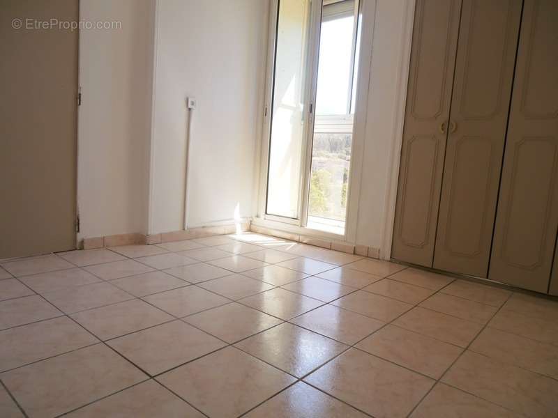 Appartement à MARSEILLE-10E