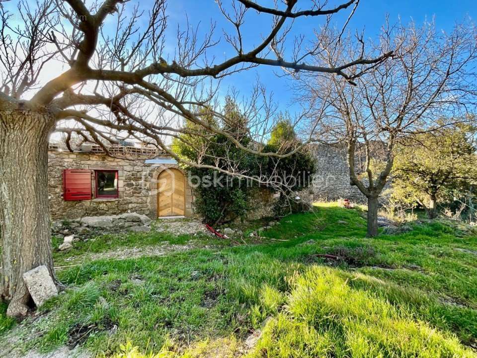 Maison à SAINT-GUILHEM-LE-DESERT