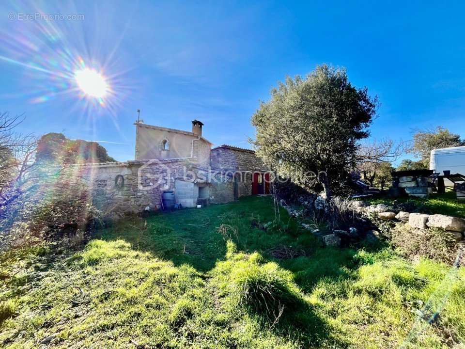 Maison à SAINT-GUILHEM-LE-DESERT