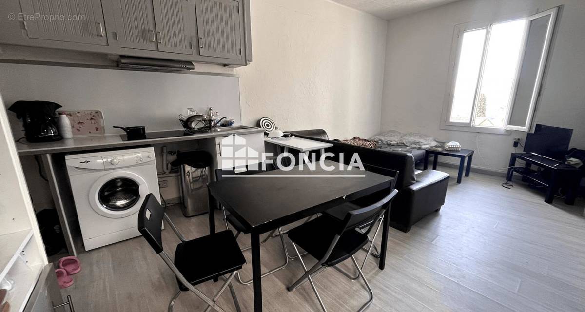 Appartement à HYERES