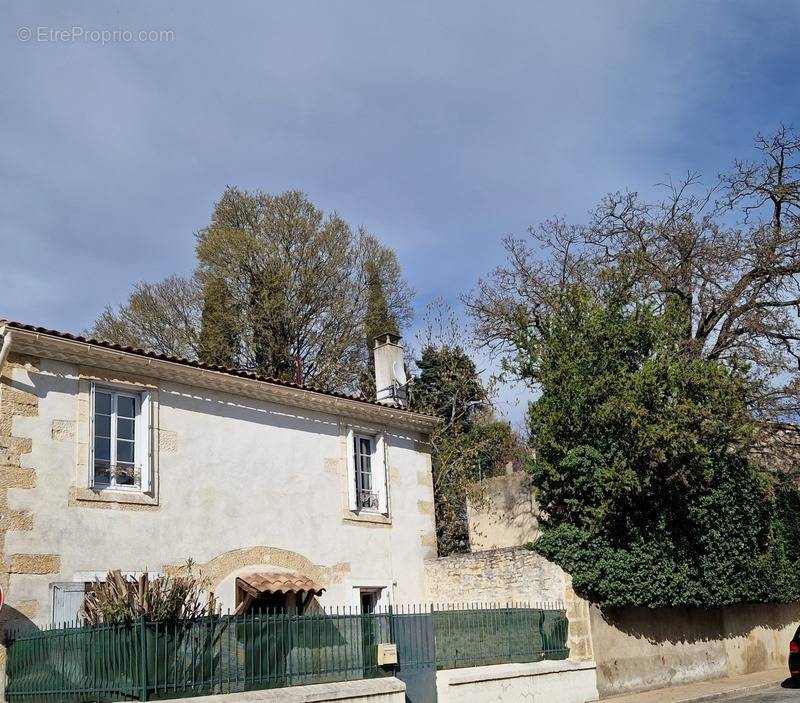 Maison à MARGUERITTES