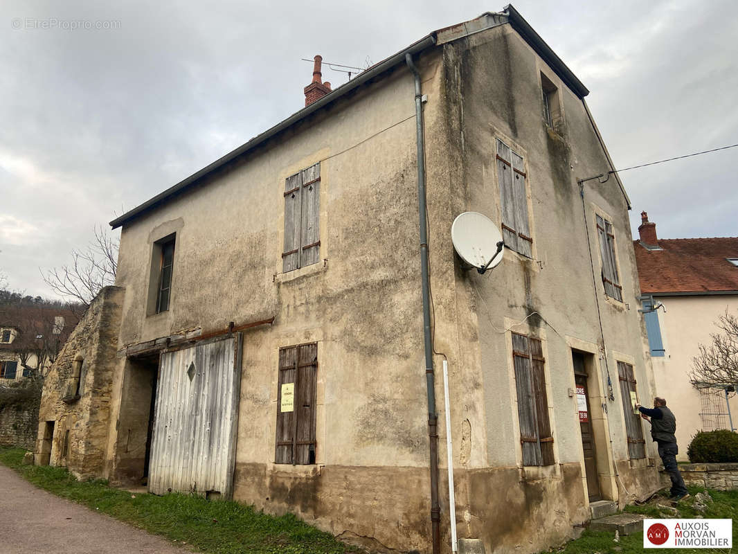 Maison à THENISSEY