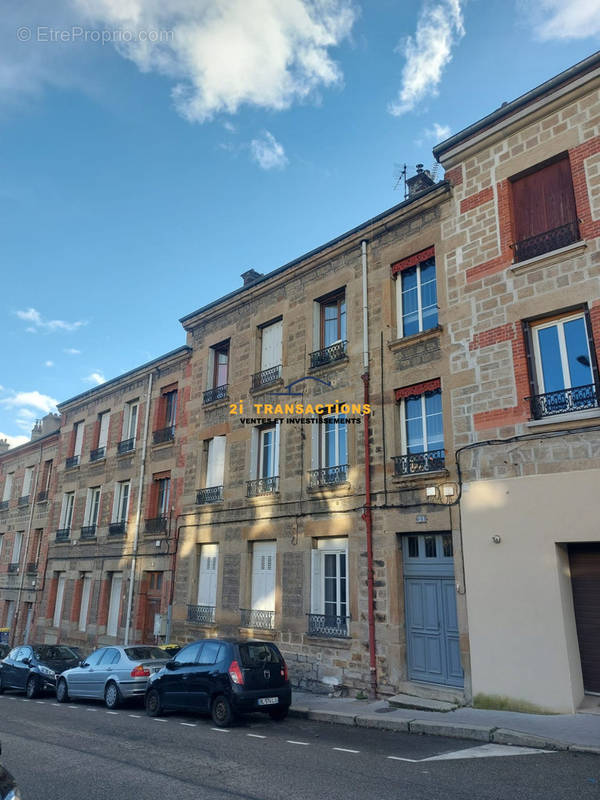 Appartement à SAINT-ETIENNE