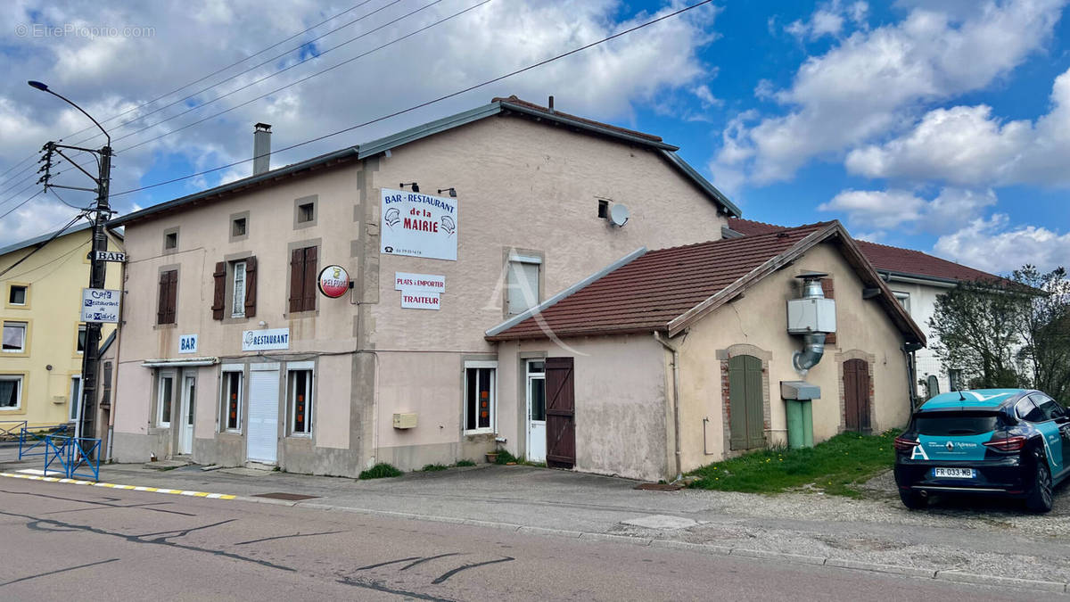 Appartement à LES FORGES