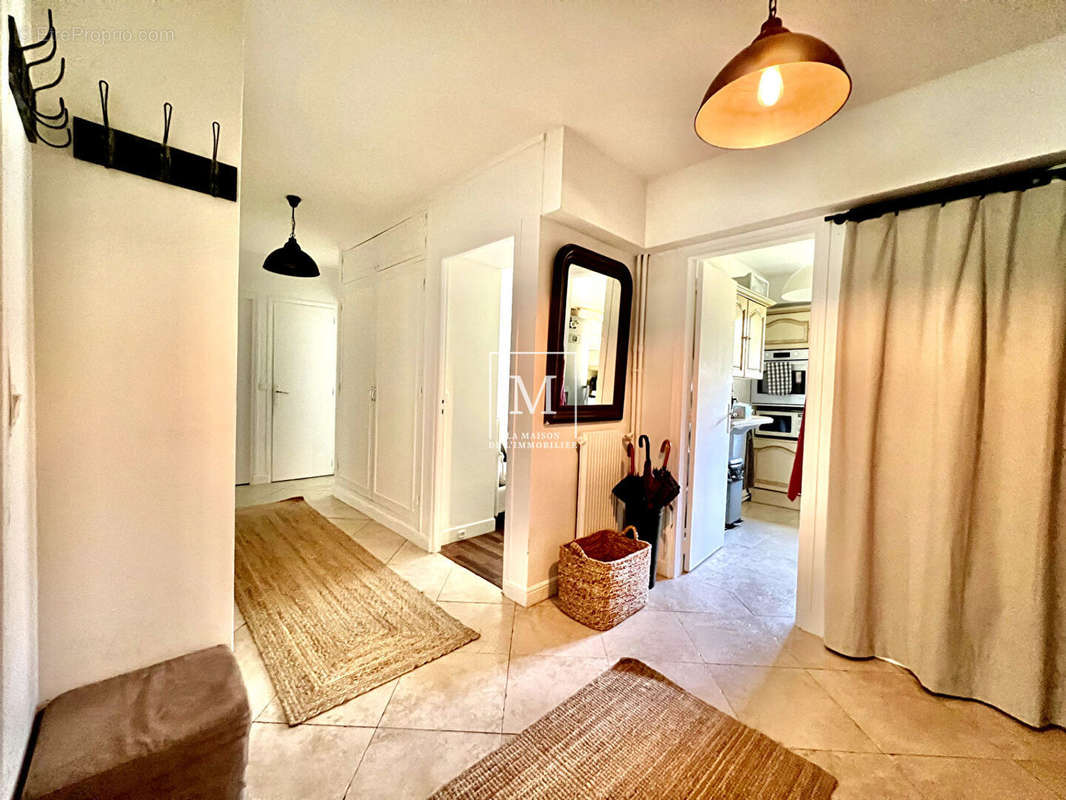 Appartement à MAISONS-LAFFITTE